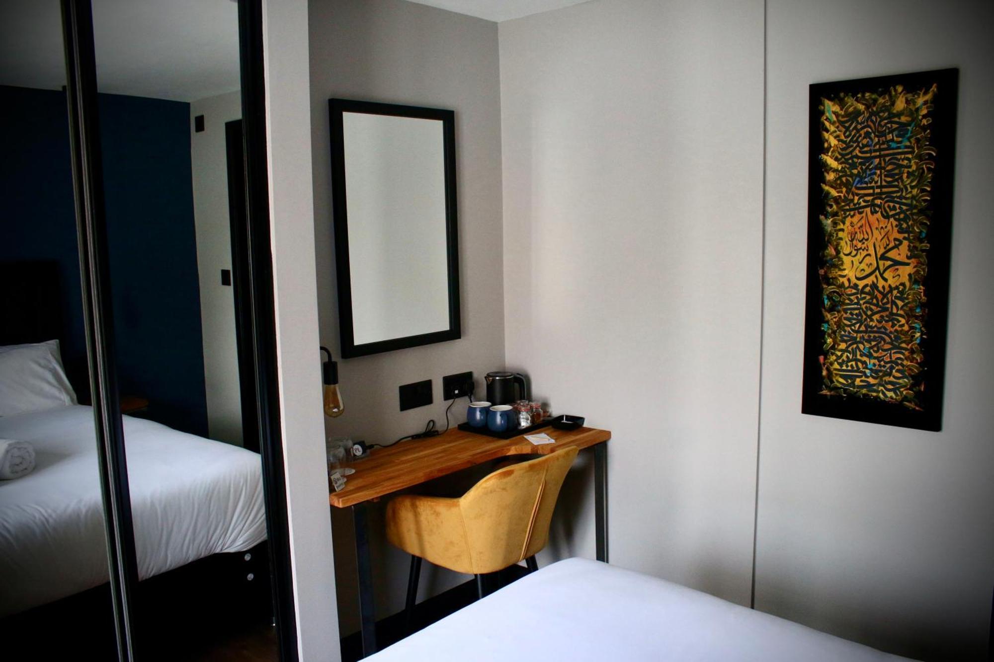 Park Lane Rooms 애버게이브니 외부 사진